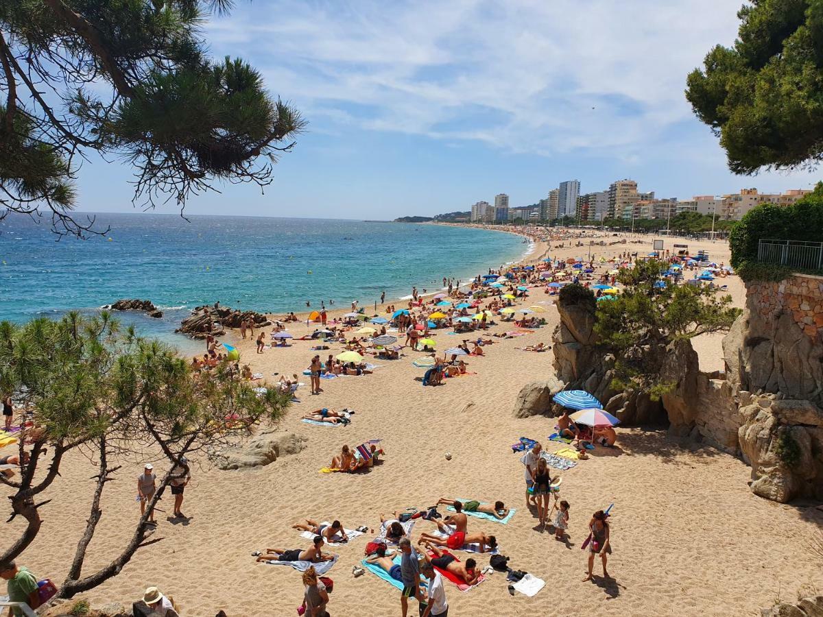 Faro Solo Para Mujeres Castell-Platja d’Aro Exterior foto